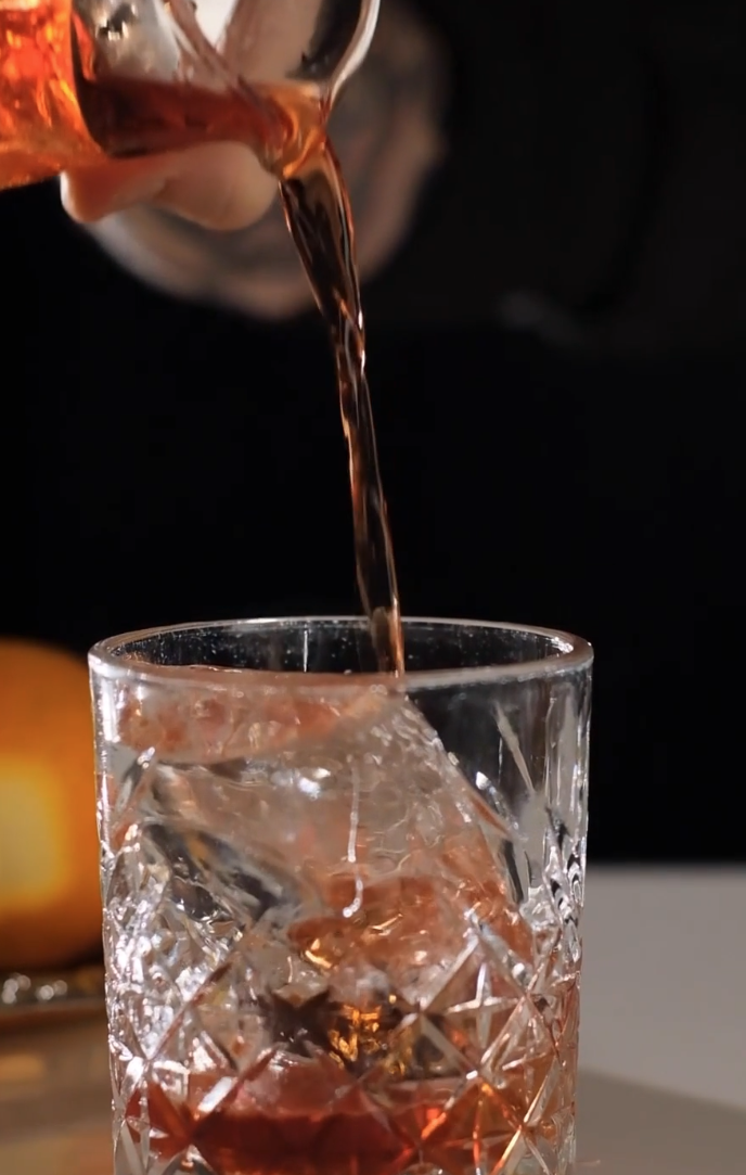 Understory cocktail pour